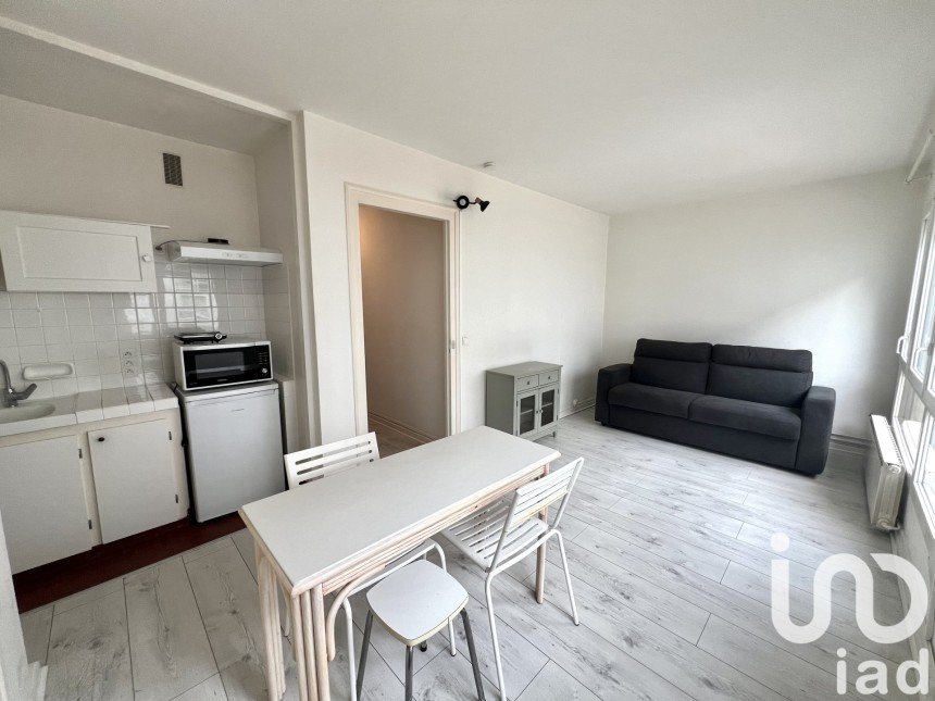 Studio 1 room of 27 m² in Saint-Jean-de-Luz (64500)