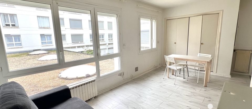 Studio 1 room of 27 m² in Saint-Jean-de-Luz (64500)