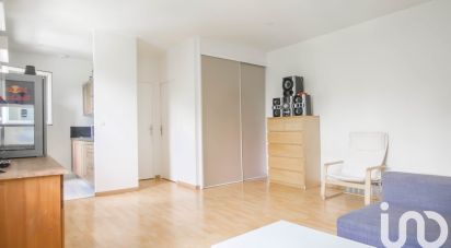 Studio 1 room of 32 m² in Saint-Michel-sur-Orge (91240)