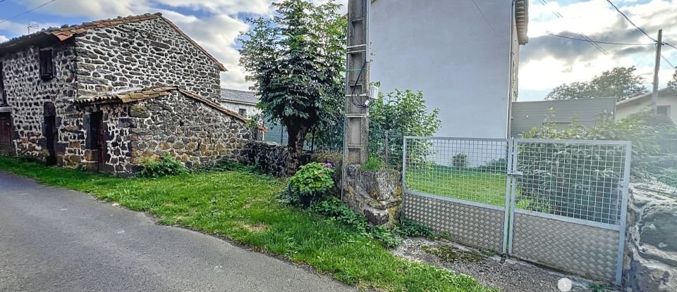 Maison de campagne 3 pièces de 73 m² à Saint-Martin-de-Fugères (43150)