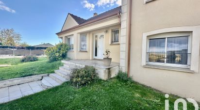 Maison 9 pièces de 164 m² à Othis (77280)