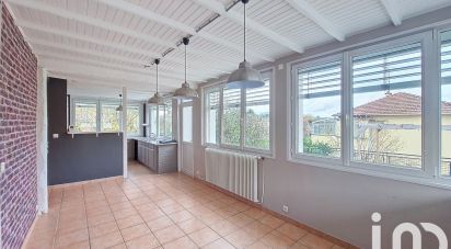 Apartment 4 rooms of 120 m² in Bourg-en-Bresse (01000)