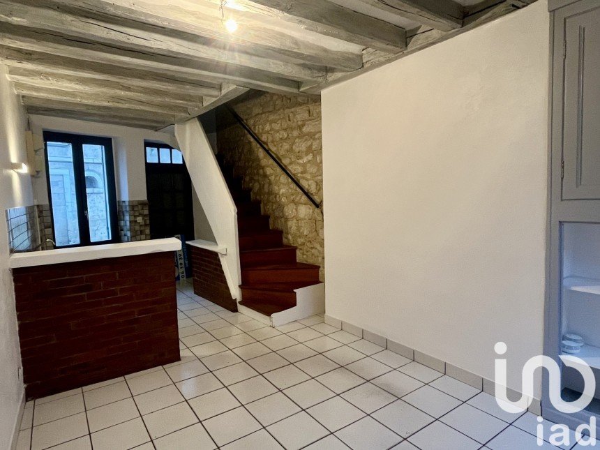 Town house 3 rooms of 52 m² in Saint-Florentin (89600)