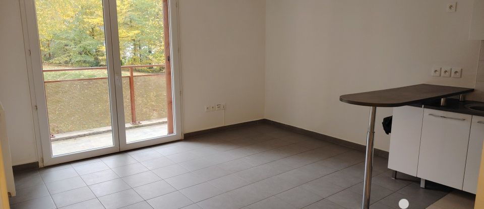 Apartment 2 rooms of 42 m² in Dammartin-en-Goële (77230)