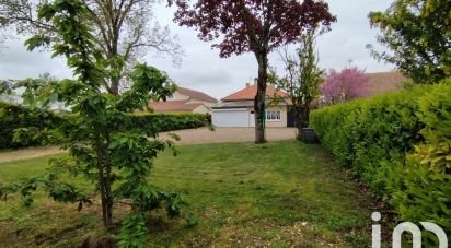 Traditional house 5 rooms of 118 m² in Saint-Georges-lès-Baillargeaux (86130)