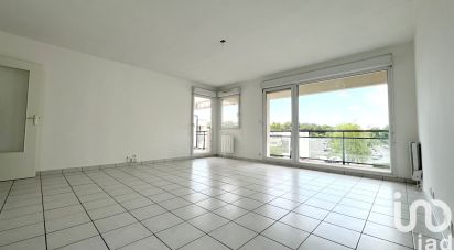 Apartment 4 rooms of 90 m² in Reims (51100)