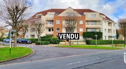 Apartment 4 rooms of 89 m² in Noisy-le-Grand (93160)