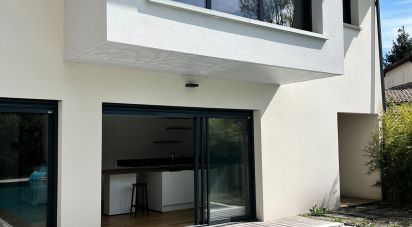 Maison 5 pièces de 216 m² à Cestas (33610)