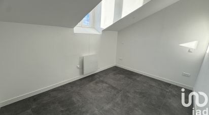 Apartment 5 rooms of 71 m² in Vaux-le-Pénil (77000)