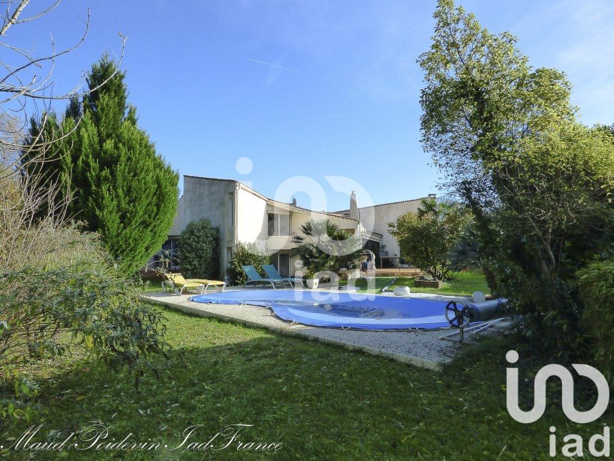 Architect house 6 rooms of 174 m² in Châtelaillon-Plage (17340)