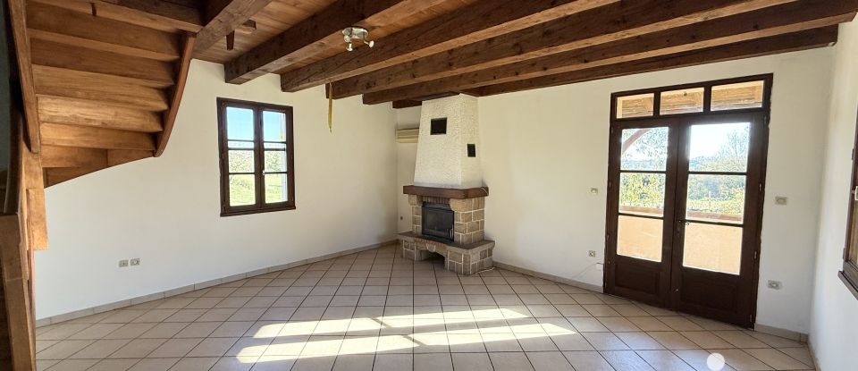 Maison traditionnelle 4 pièces de 77 m² à Issepts (46320)