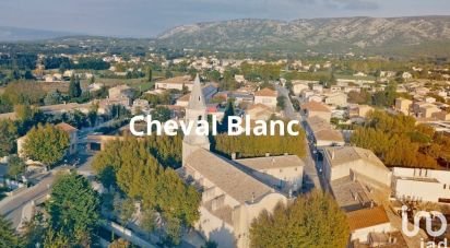 Local d'activités de 65 m² à Cheval-Blanc (84460)