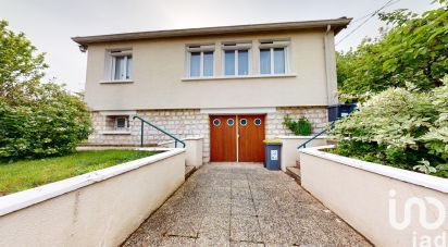 Maison traditionnelle 4 pièces de 63 m² à Vaux-le-Pénil (77000)