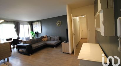 Apartment 3 rooms of 65 m² in Évry (91000)