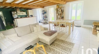 House 5 rooms of 120 m² in Latillé (86190)