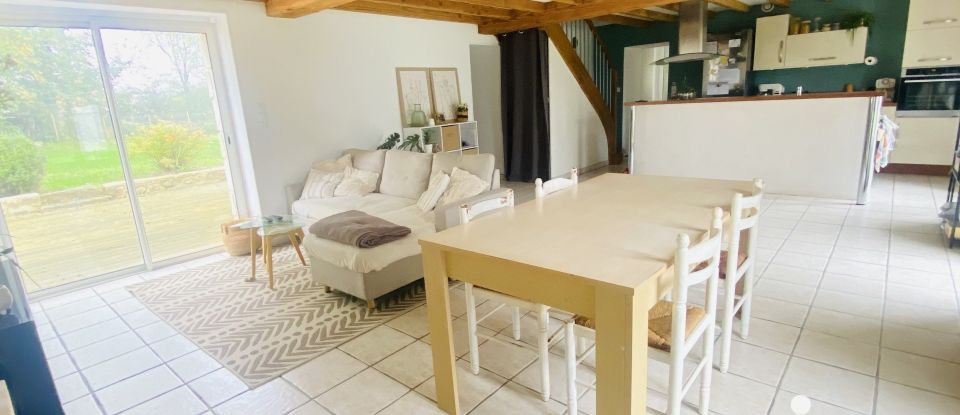 House 5 rooms of 120 m² in Latillé (86190)