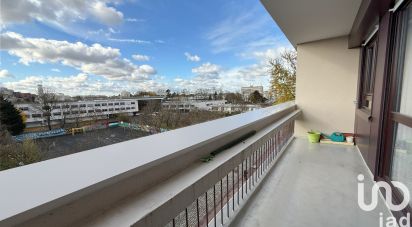 Apartment 4 rooms of 77 m² in Évry (91000)