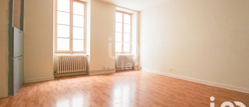 Appartement 2 pièces de 59 m² à Saint-Affrique (12400)