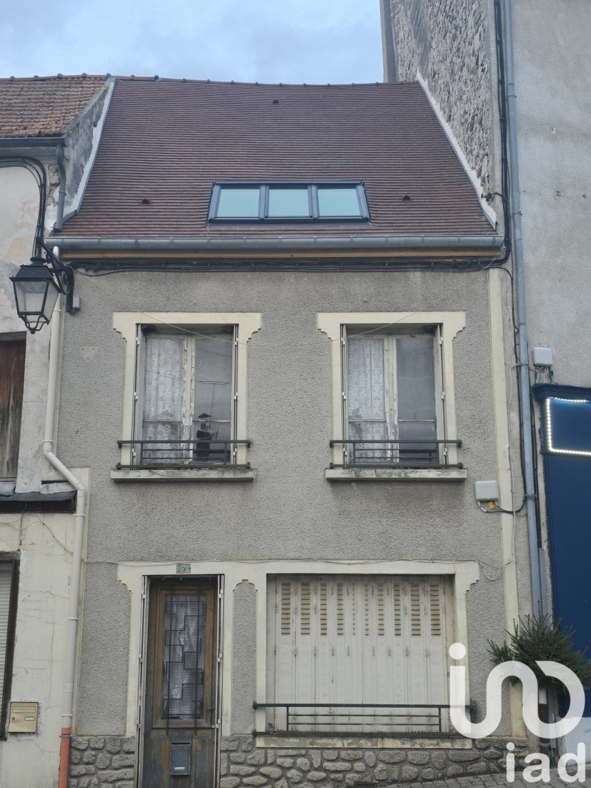 Maison de ville 4 pièces de 110 m² à Condé-en-Brie (02330)