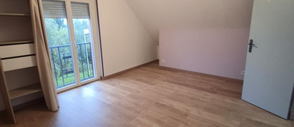 Triplex 5 rooms of 110 m² in Bellerive-sur-Allier (03700)