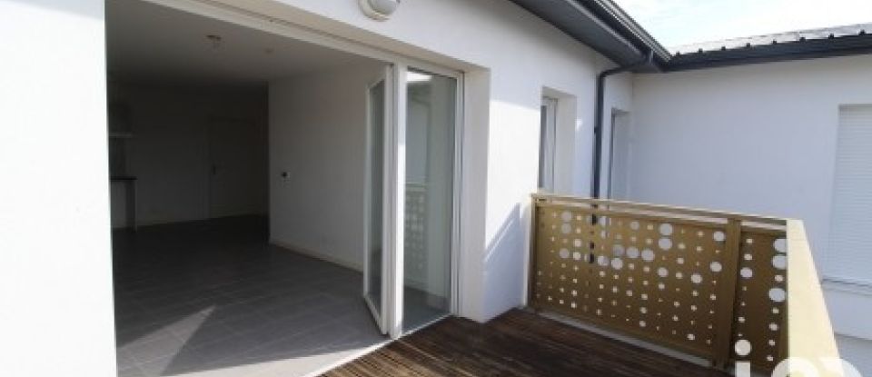 Apartment 3 rooms of 62 m² in Villenave-d'Ornon (33140)