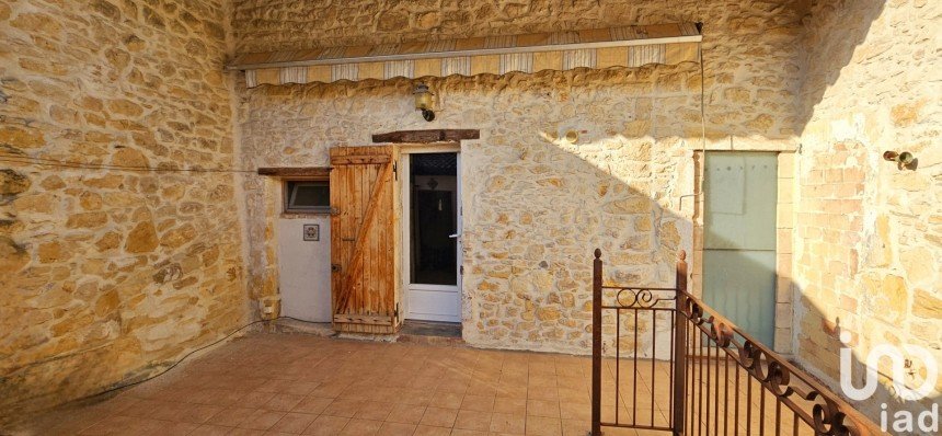 Village house 9 rooms of 180 m² in Saint-Nazaire (30200)