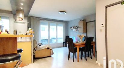 Appartement 3 pièces de 55 m² à Saint-Étienne (42100)