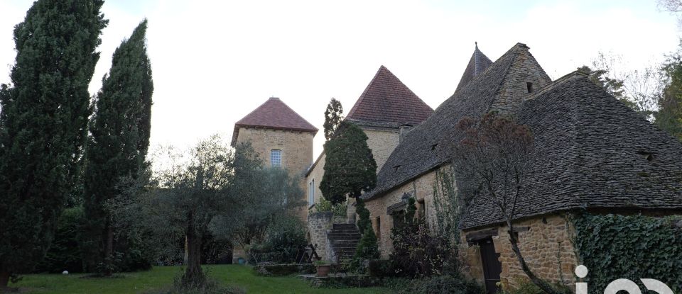 House 12 rooms of 500 m² in Sarlat-la-Canéda (24200)