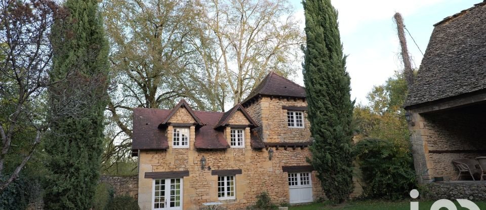 House 12 rooms of 500 m² in Sarlat-la-Canéda (24200)