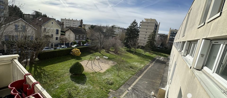 Appartement 5 pièces de 75 m² à Le Pecq (78230)