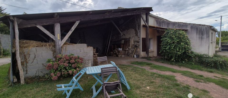 Maison traditionnelle 3 pièces de 76 m² à - (79290)