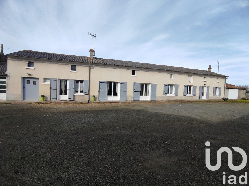 Maison 5 pièces de 139 m² à Thouars (79100)