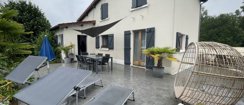 Maison 4 pièces de 120 m² à Reuil-en-Brie (77260)