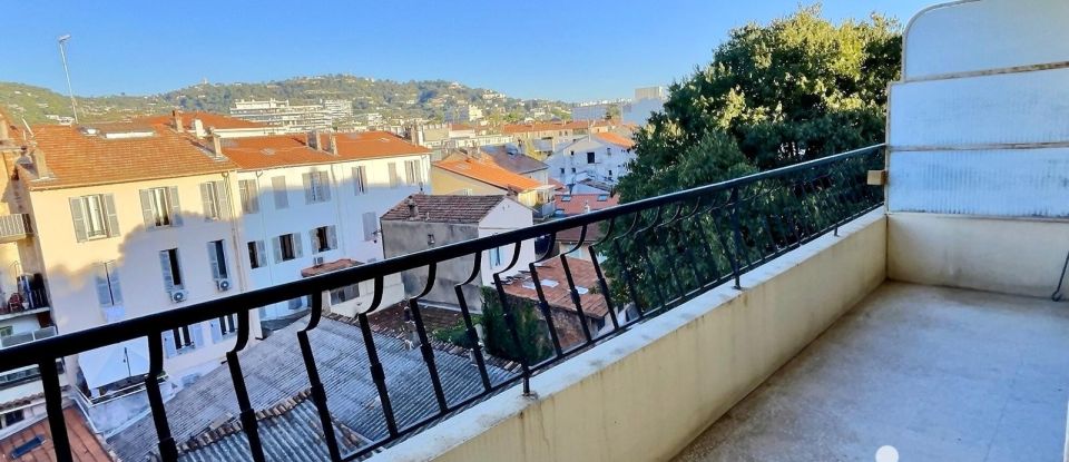 Apartment 2 rooms of 44 m² in Cannes (06400)