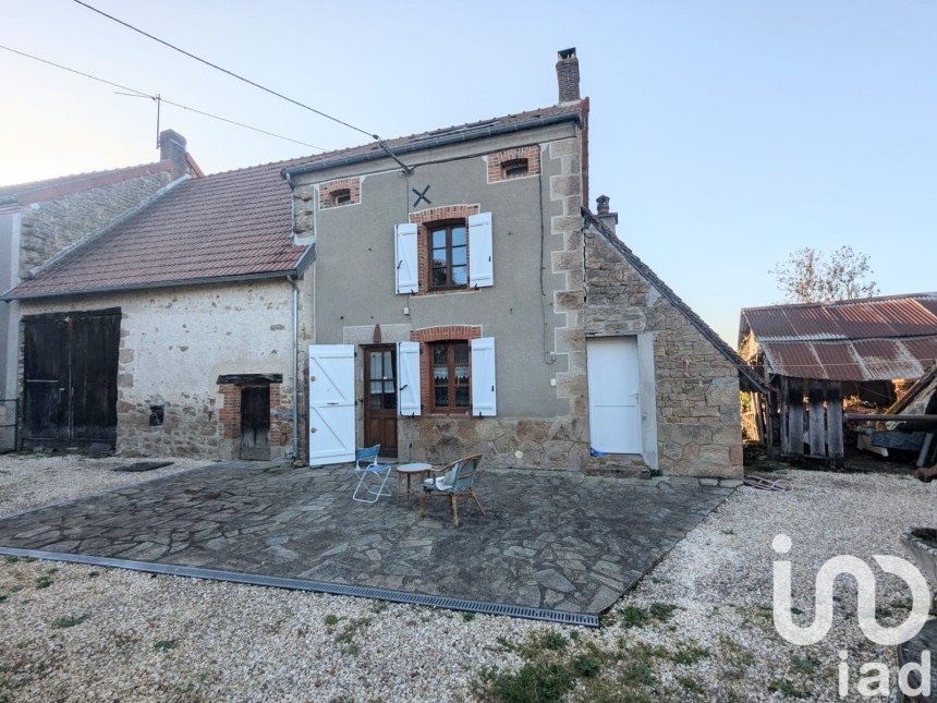 Country house 4 rooms of 56 m² in Le Bourg-d'Hem (23220)