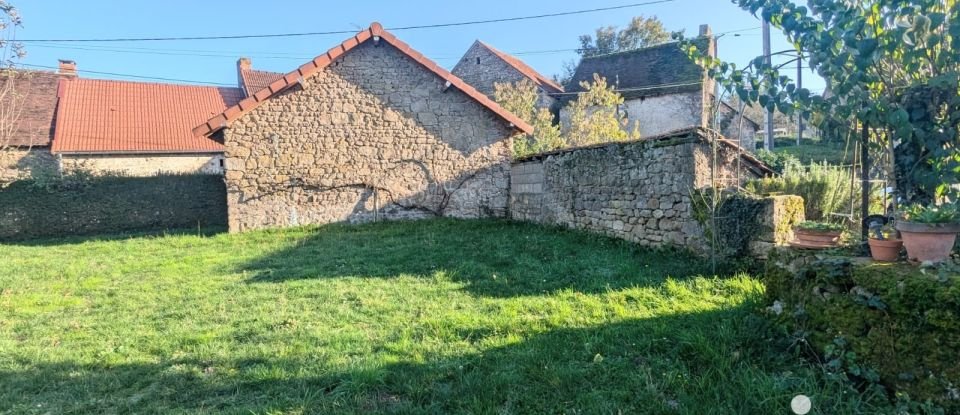 Country house 4 rooms of 56 m² in Le Bourg-d'Hem (23220)