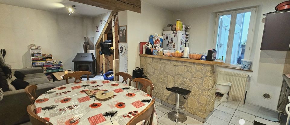 House 5 rooms of 90 m² in Saint-Denis-sur-Loire (41000)