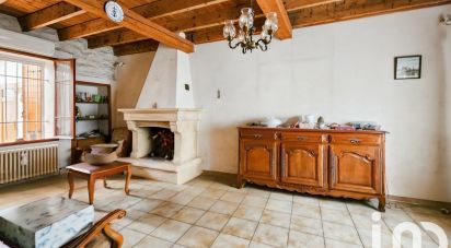 Town house 4 rooms of 86 m² in Arles (13200)