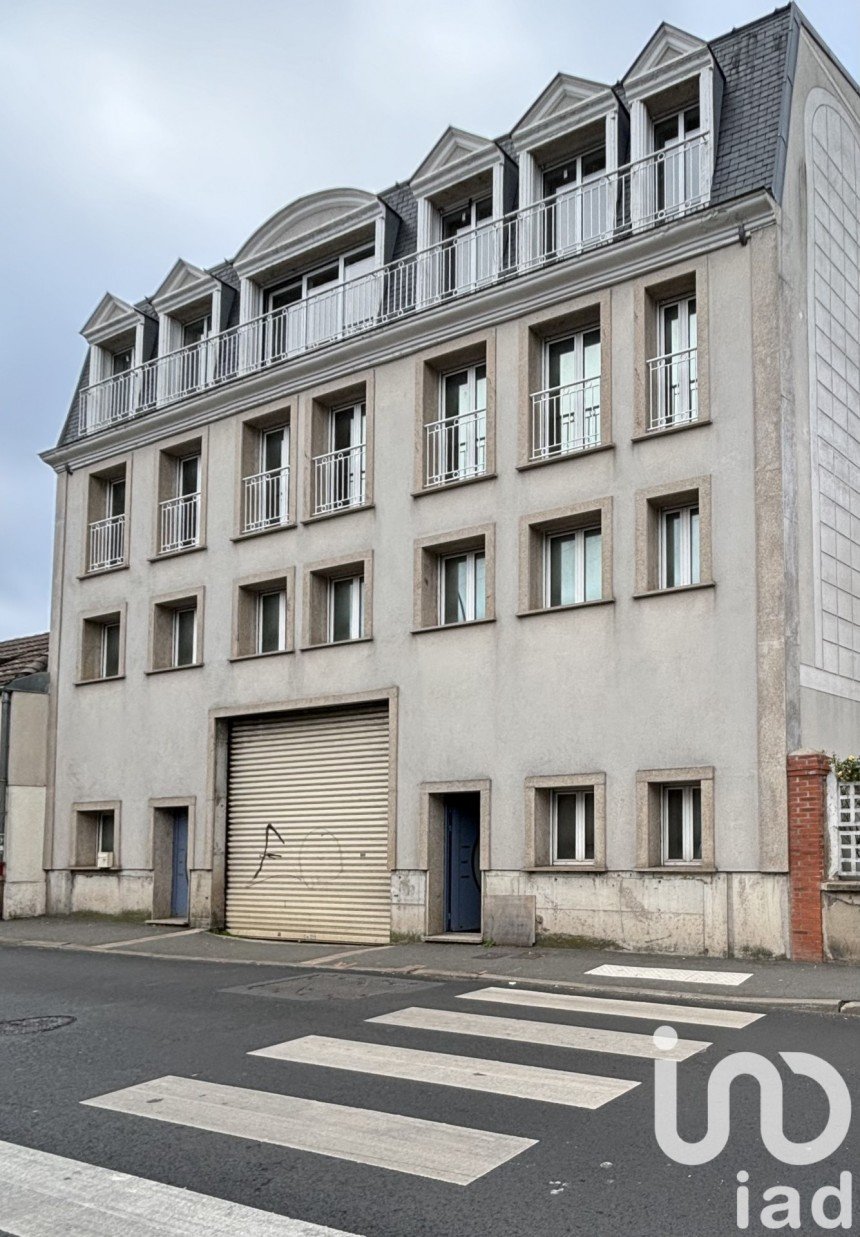 Immeuble de 1 600 m² à Deuil-la-Barre (95170)