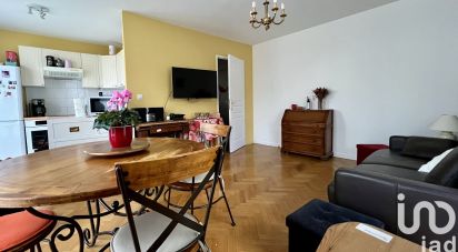 Apartment 2 rooms of 44 m² in Le Plessis-Robinson (92350)