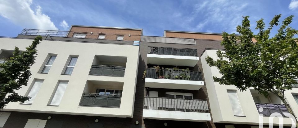 Apartment 3 rooms of 56 m² in Viry-Châtillon (91170)