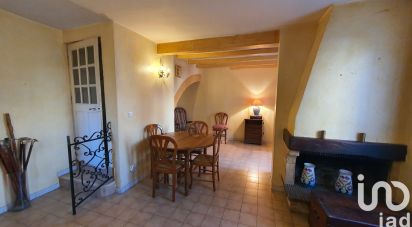 Maison de village 4 pièces de 54 m² à Maillane (13910)