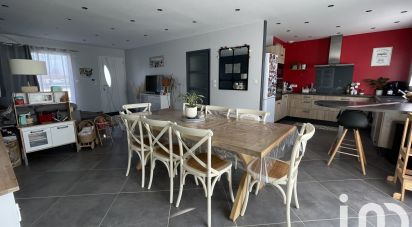 Maison 4 pièces de 95 m² à Chaunay (86510)