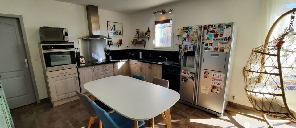 Maison 3 pièces de 65 m² à Villeneuve (04180)