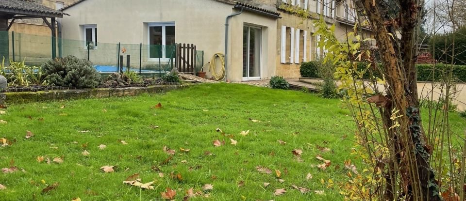 Maison de village 7 pièces de 195 m² à Ambérieu-en-Bugey (01500)