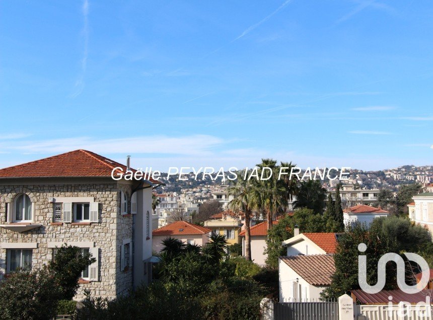 Appartement 3 pièces de 81 m² à Nice (06000)