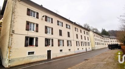 Appartement 3 pièces de 50 m² à Plombières-les-Bains (88370)