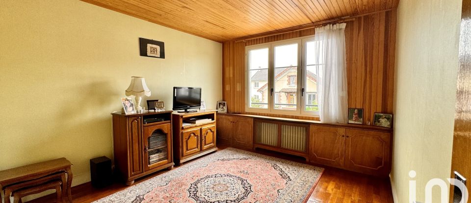 Traditional house 4 rooms of 75 m² in Gagny (93220)