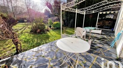 House 6 rooms of 145 m² in Dammarie-les-Lys (77190)