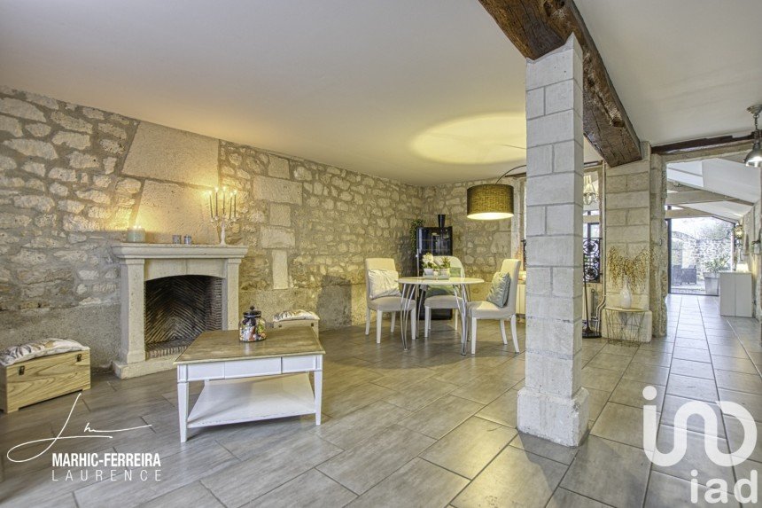 Town house 5 rooms of 143 m² in Les Ageux (60700)